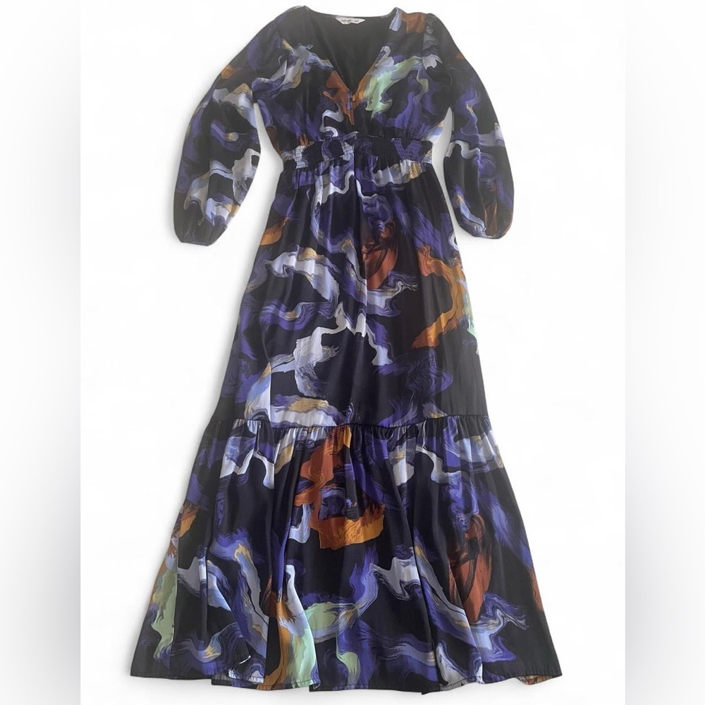 Pre-Owned Nine West long sleeves dress
Size: M
Color: Multicolor